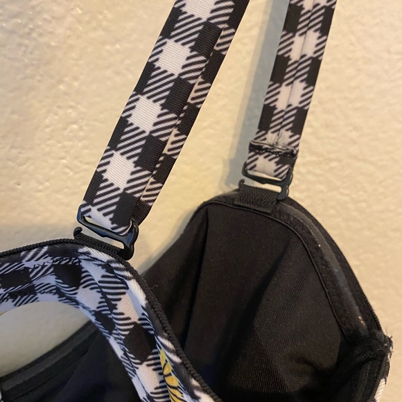 NWT Old Navy Tie-Front Keyhole Bandeau-Style One-Piece Swimsuit for Women - Picture 10 of 11